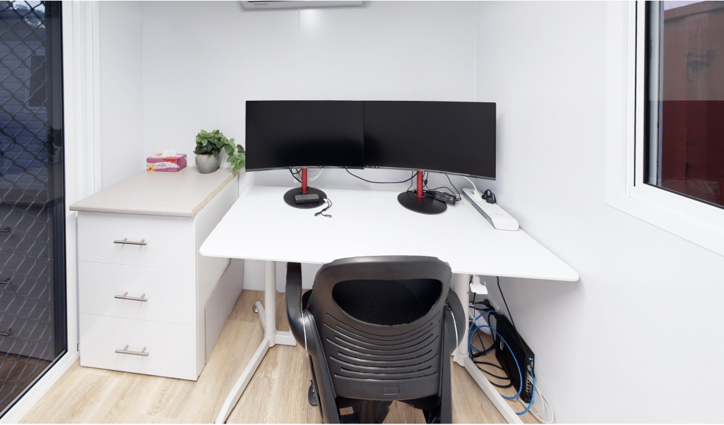 VanHomes: Home Office