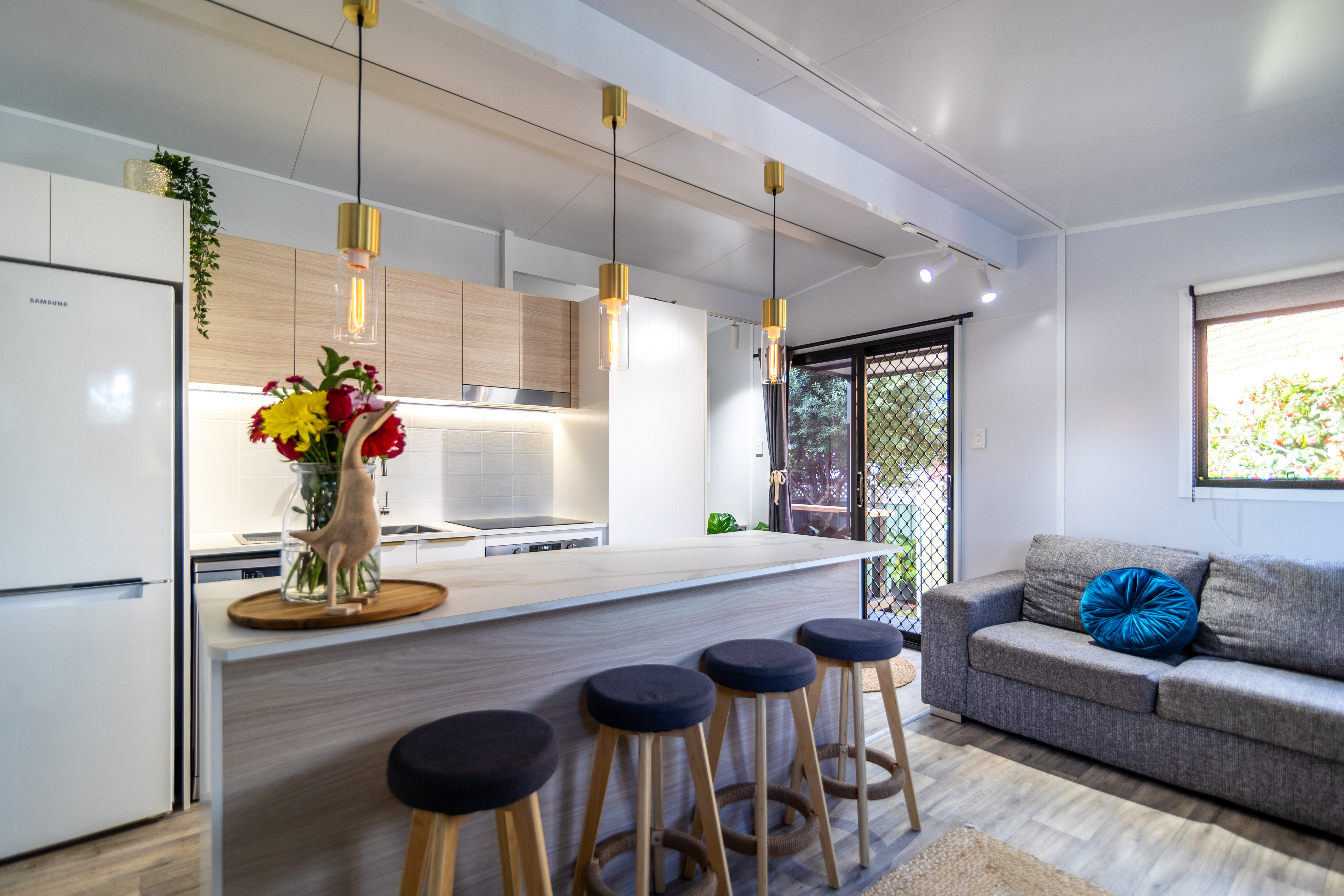 VanHomes Living Area